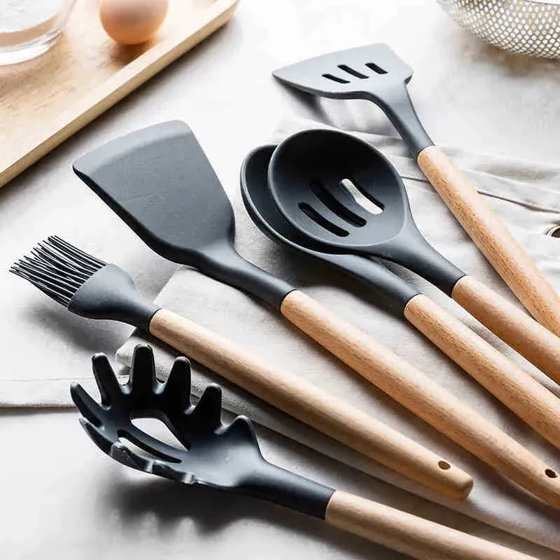 12 Piece Wooden Handle Silicone Kitchen Utensils Storage Bucket